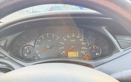 Ford Focus IV, 2004 год, 210 000 рублей, 3 фотография