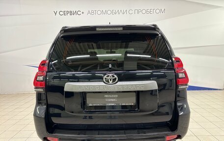 Toyota Land Cruiser Prado 150 рестайлинг 2, 2019 год, 3 840 000 рублей, 6 фотография