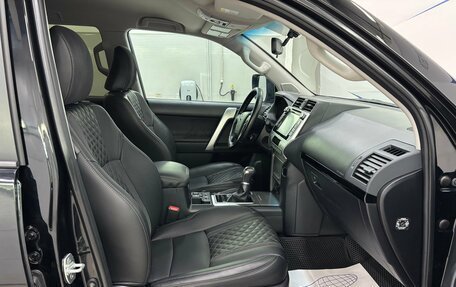 Toyota Land Cruiser Prado 150 рестайлинг 2, 2019 год, 3 840 000 рублей, 15 фотография