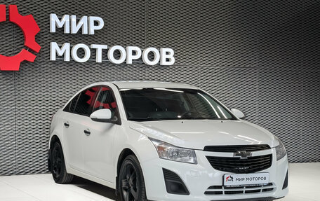 Chevrolet Cruze II, 2014 год, 725 000 рублей, 3 фотография