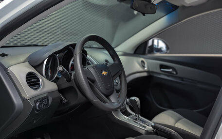 Chevrolet Cruze II, 2014 год, 725 000 рублей, 9 фотография