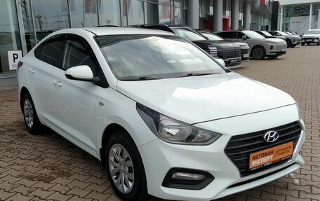Hyundai Solaris II рестайлинг, 2018 год, 1 219 000 рублей, 4 фотография