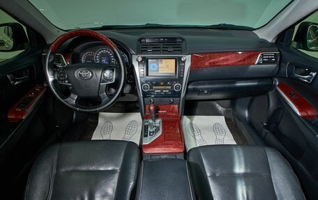 Toyota Camry, 2012 год, 1 679 000 рублей, 9 фотография