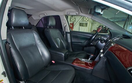 Toyota Camry, 2012 год, 1 679 000 рублей, 10 фотография