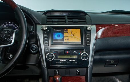 Toyota Camry, 2012 год, 1 679 000 рублей, 20 фотография