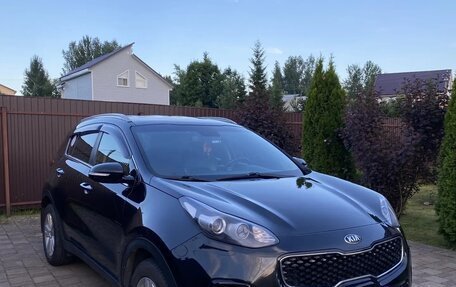 KIA Sportage IV рестайлинг, 2018 год, 1 850 000 рублей, 5 фотография