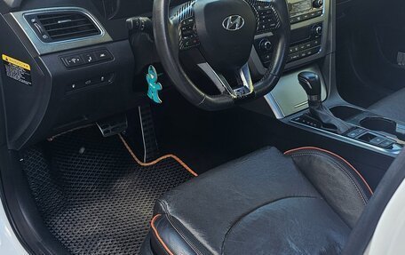 Hyundai Sonata VII, 2014 год, 1 550 000 рублей, 7 фотография