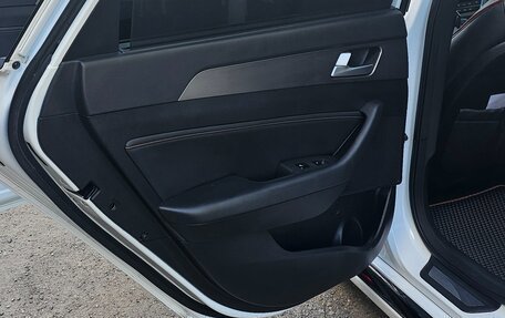 Hyundai Sonata VII, 2014 год, 1 550 000 рублей, 9 фотография