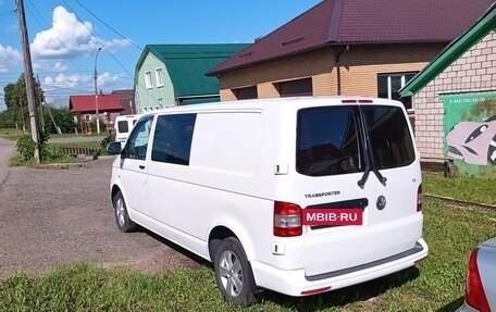 Volkswagen Transporter T5 рестайлинг, 2014 год, 1 785 000 рублей, 4 фотография