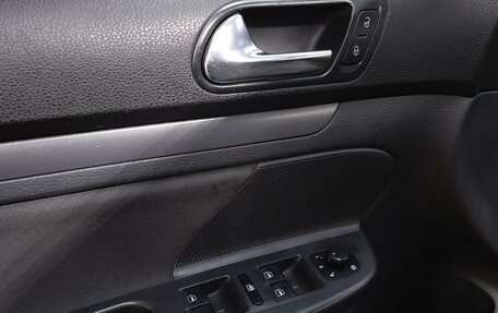 Volkswagen Jetta VI, 2008 год, 320 000 рублей, 13 фотография