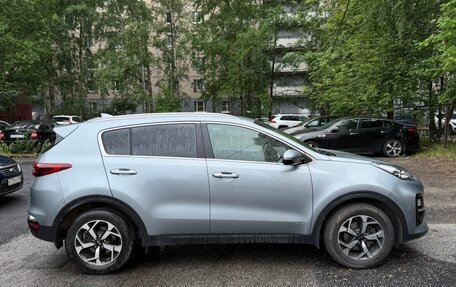 KIA Sportage IV рестайлинг, 2019 год, 2 300 000 рублей, 4 фотография