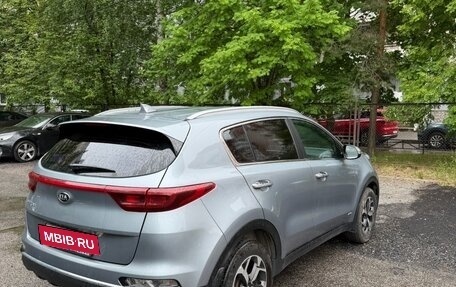 KIA Sportage IV рестайлинг, 2019 год, 2 300 000 рублей, 5 фотография