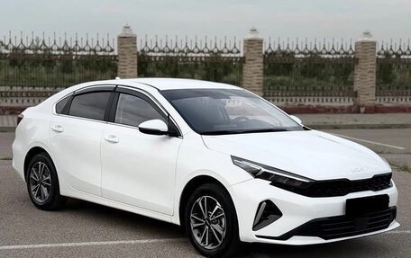 KIA K3, 2023 год, 1 860 000 рублей, 2 фотография