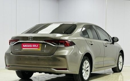 Toyota Corolla, 2022 год, 1 650 000 рублей, 4 фотография