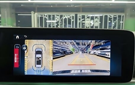 Mercedes-Benz V-Класс, 2024 год, 8 500 000 рублей, 11 фотография