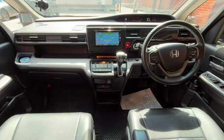 Honda Stepwgn IV, 2018 год, 2 590 000 рублей, 11 фотография