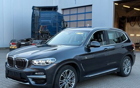 BMW X3, 2018 год, 2 700 000 рублей, 2 фотография