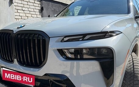 BMW X7, 2022 год, 12 780 000 рублей, 2 фотография