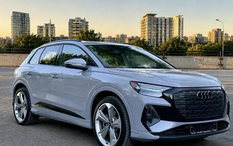 Audi Q4 e-tron, 2025 год, 5 000 000 рублей, 1 фотография