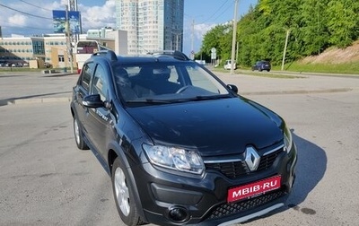Renault Sandero II рестайлинг, 2016 год, 900 000 рублей, 1 фотография