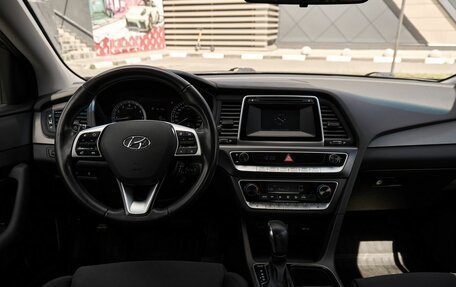 Hyundai Sonata VII, 2018 год, 1 942 400 рублей, 8 фотография