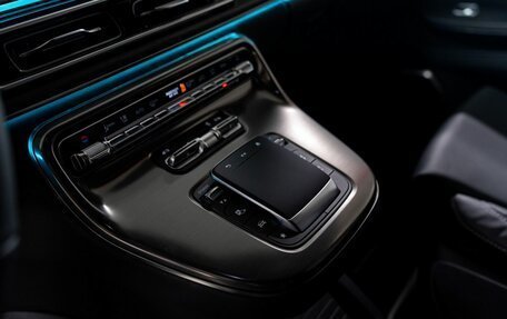 Mercedes-Benz V-Класс, 2025 год, 18 900 000 рублей, 16 фотография