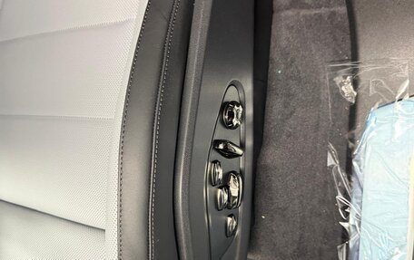 Porsche Cayenne, 2026 год, 31 000 000 рублей, 16 фотография