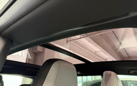 Porsche Cayenne, 2026 год, 31 000 000 рублей, 13 фотография