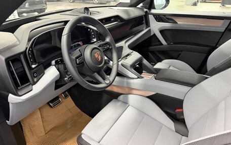 Porsche Cayenne, 2026 год, 31 000 000 рублей, 19 фотография