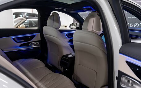 Mercedes-Benz E-Класс, 2025 год, 10 700 000 рублей, 19 фотография