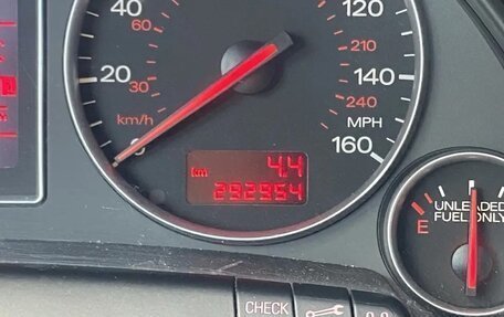 Audi A4, 2004 год, 650 000 рублей, 8 фотография