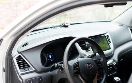 Hyundai Tucson III, 2016 год, 1 580 000 рублей, 9 фотография