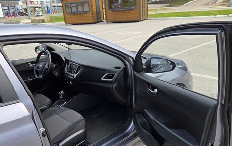 Hyundai Solaris II рестайлинг, 2021 год, 1 650 000 рублей, 5 фотография