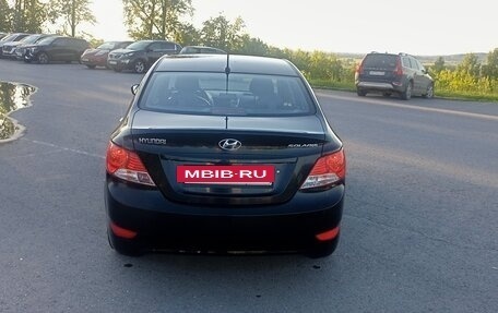 Hyundai Solaris II рестайлинг, 2012 год, 870 000 рублей, 5 фотография
