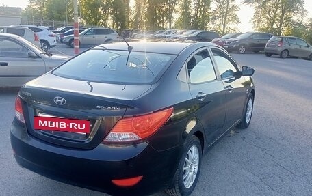 Hyundai Solaris II рестайлинг, 2012 год, 870 000 рублей, 4 фотография