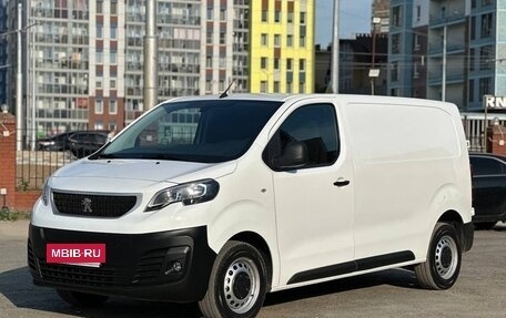 Peugeot Expert, 2018 год, 1 329 000 рублей, 2 фотография