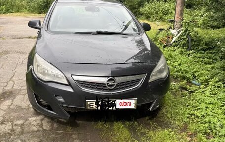 Opel Astra J, 2011 год, 535 000 рублей, 3 фотография
