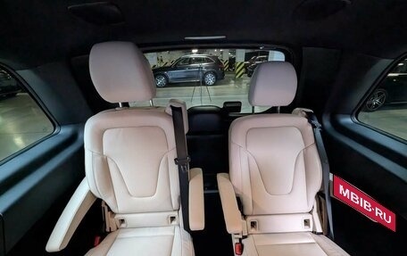 Mercedes-Benz V-Класс, 2026 год, 14 700 000 рублей, 16 фотография