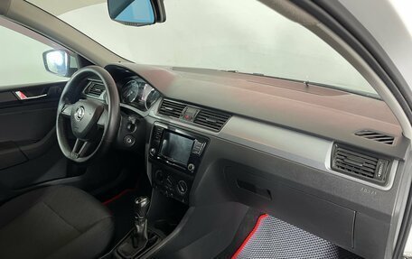Skoda Rapid I, 2017 год, 935 000 рублей, 9 фотография
