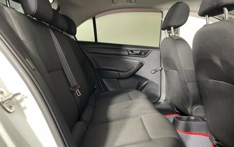 Skoda Rapid I, 2017 год, 935 000 рублей, 20 фотография