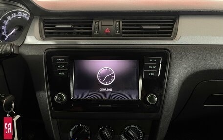 Skoda Rapid I, 2017 год, 935 000 рублей, 15 фотография