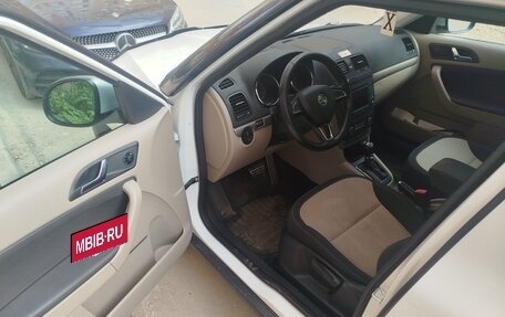 Skoda Yeti I рестайлинг, 2014 год, 1 450 000 рублей, 5 фотография