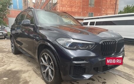 BMW X5, 2021 год, 7 800 000 рублей, 2 фотография
