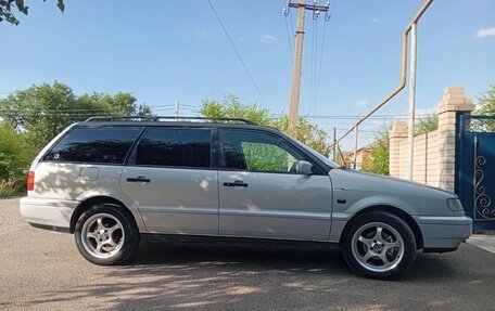 Volkswagen Passat B4, 1996 год, 300 000 рублей, 1 фотография