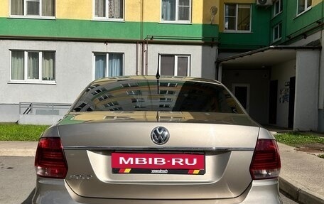 Volkswagen Polo VI (EU Market), 2015 год, 900 000 рублей, 1 фотография