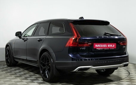 Volvo V90 Cross Country I рестайлинг, 2017 год, 2 899 700 рублей, 8 фотография