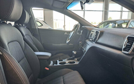 KIA Sportage IV рестайлинг, 2018 год, 1 820 000 рублей, 11 фотография