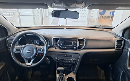 KIA Sportage IV рестайлинг, 2018 год, 1 820 000 рублей, 14 фотография