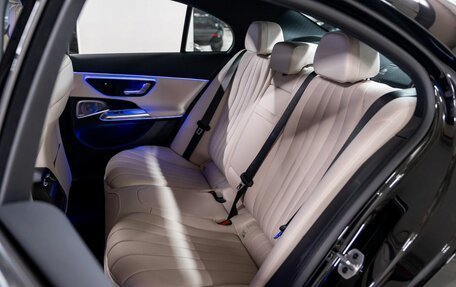 Mercedes-Benz E-Класс, 2025 год, 10 500 000 рублей, 19 фотография
