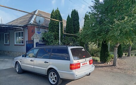 Volkswagen Passat B4, 1996 год, 300 000 рублей, 4 фотография